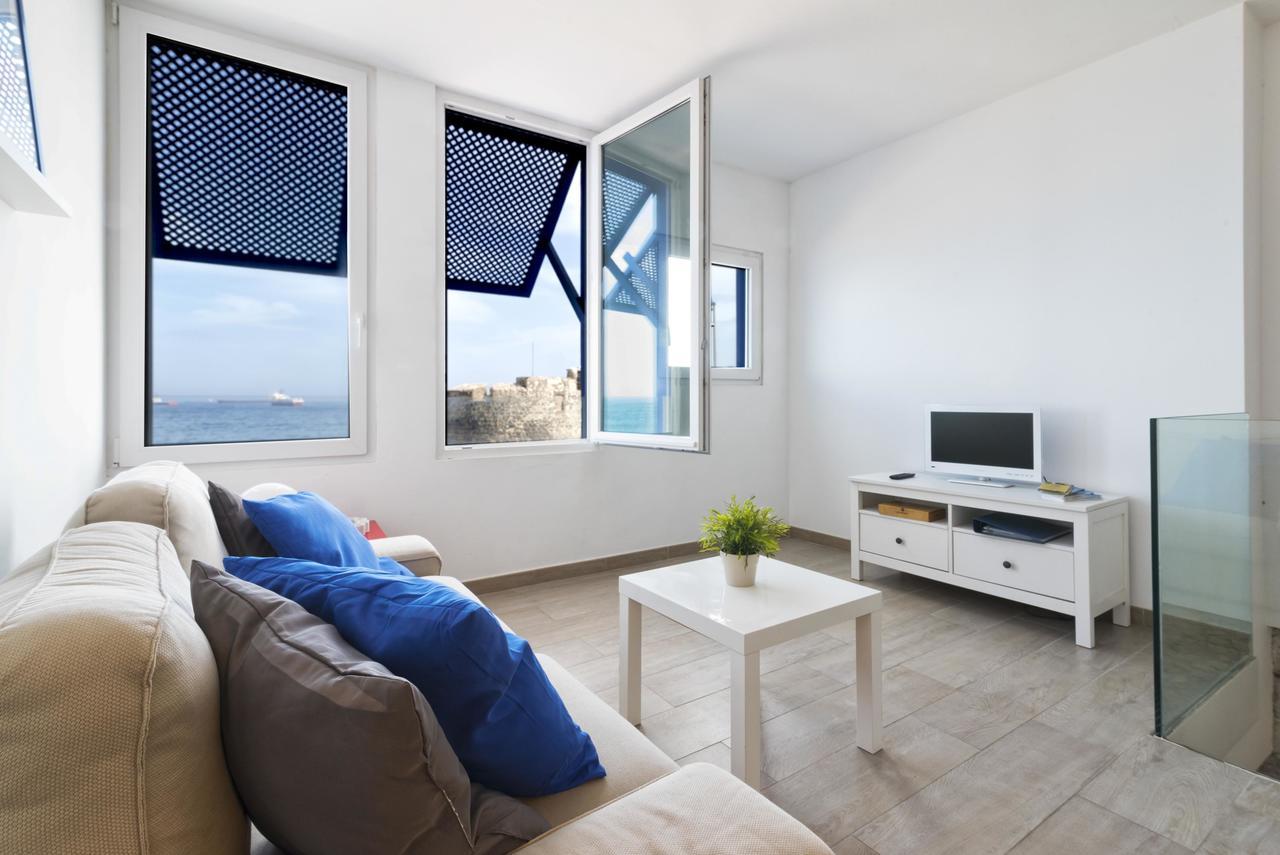 Flatguest - Castle Sea View Apartment Las Palmas Exterior photo