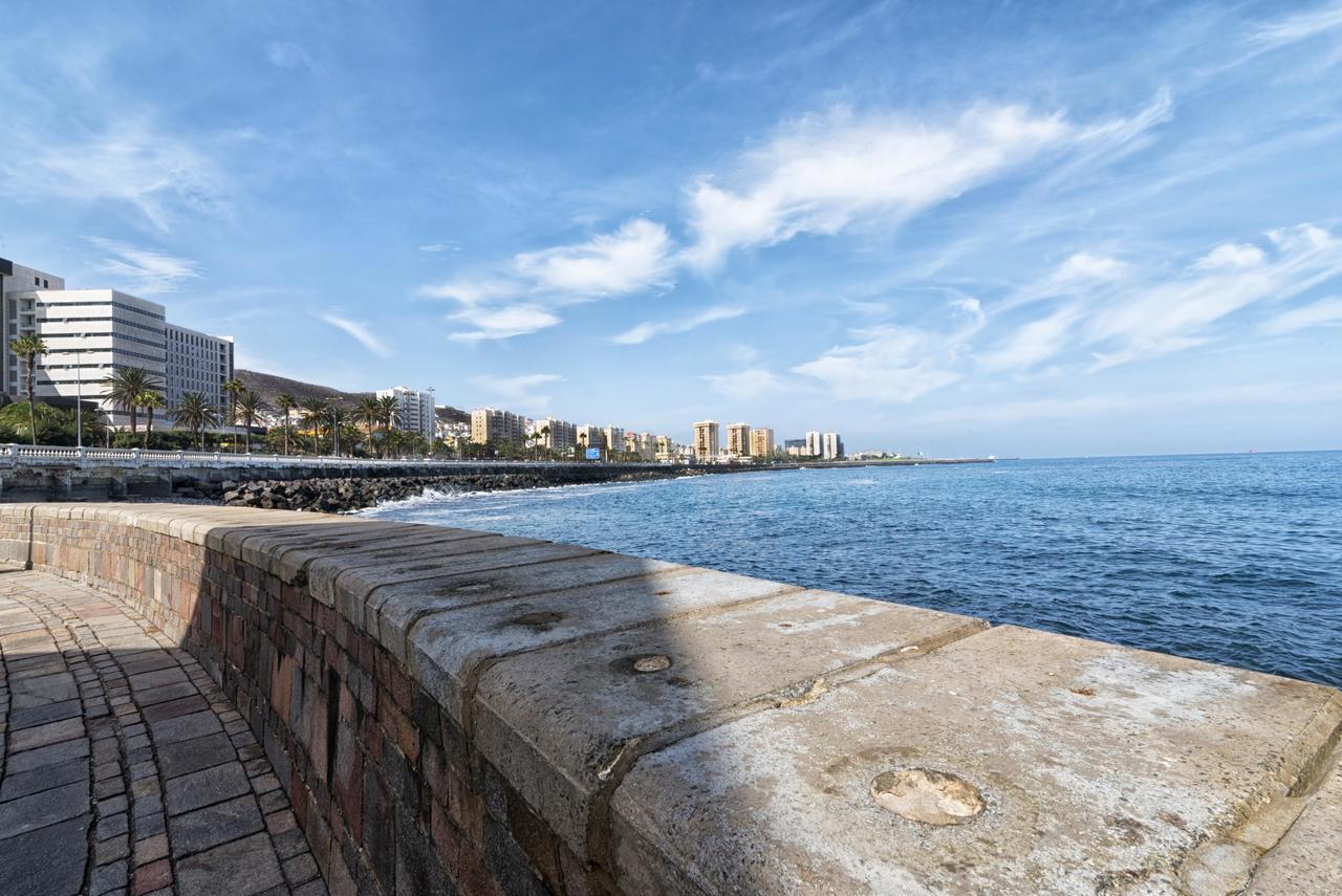 Flatguest - Castle Sea View Apartment Las Palmas Exterior photo
