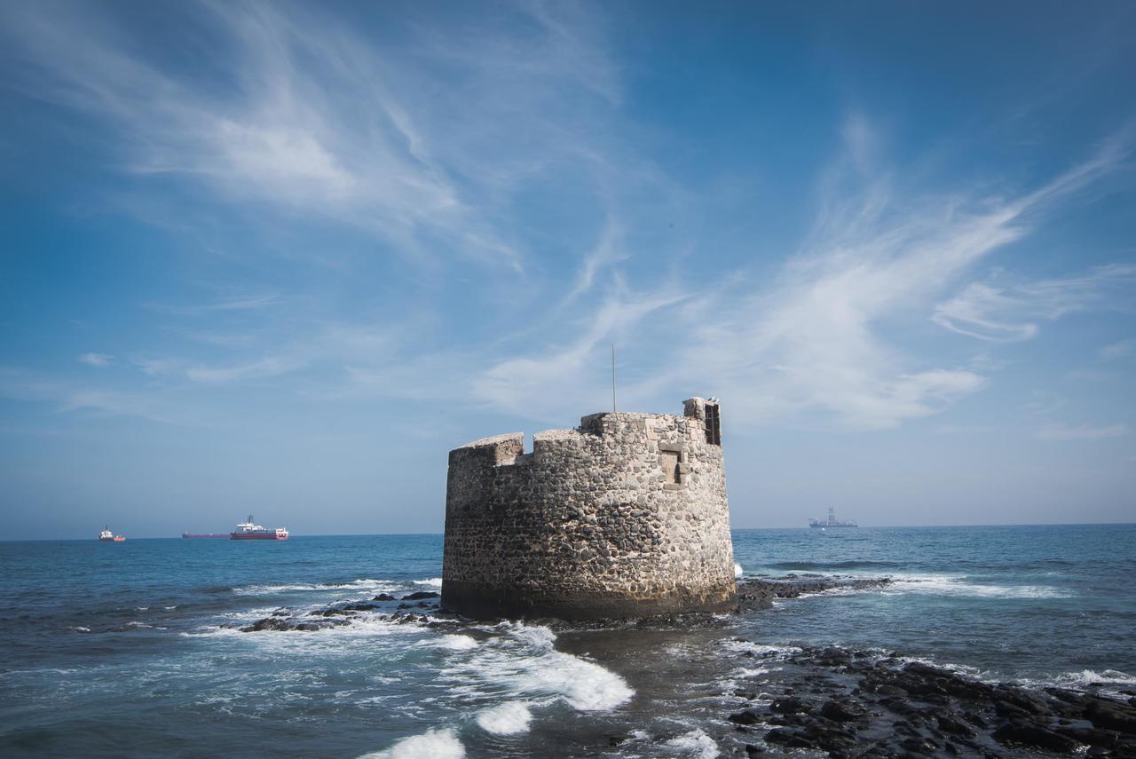 Flatguest - Castle Sea View Apartment Las Palmas Exterior photo